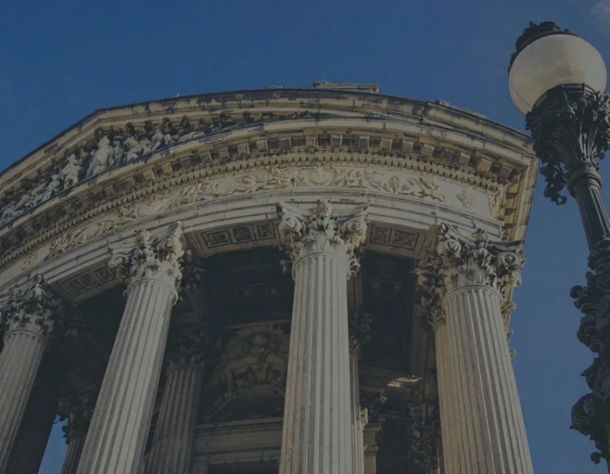 Les Structures Juridiques de Protection du Patrimoine : Guide Complet pour Sécuriser vos Actifs